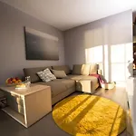 Kleiner Sundblick - Ferienwohnung In Lemkenhafen